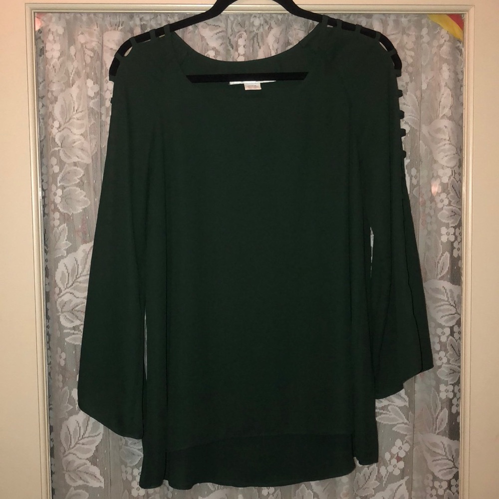 Necessary objects hunter green blouse